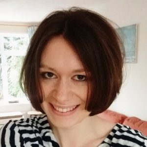 Book Review: The Flatshare by Beth O'Leary Author Bio Twitter